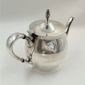Vintage Gorham Paul Revere Silver-plate Tea Pot  YC792
